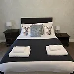 B&B The Plough