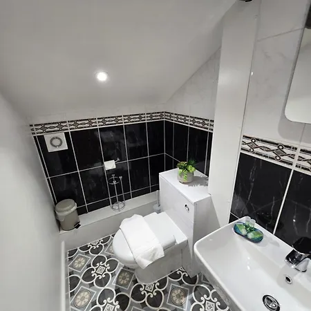 The Plough 3*
