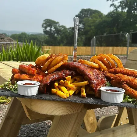 Bed & Breakfast The Plough 3*