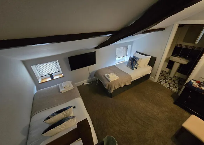 Bed & Breakfast The Plough 3*