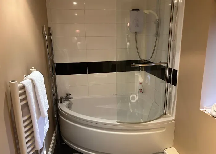 The Plough Bed & Breakfast 3*